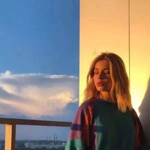 Meet your Posher, O so